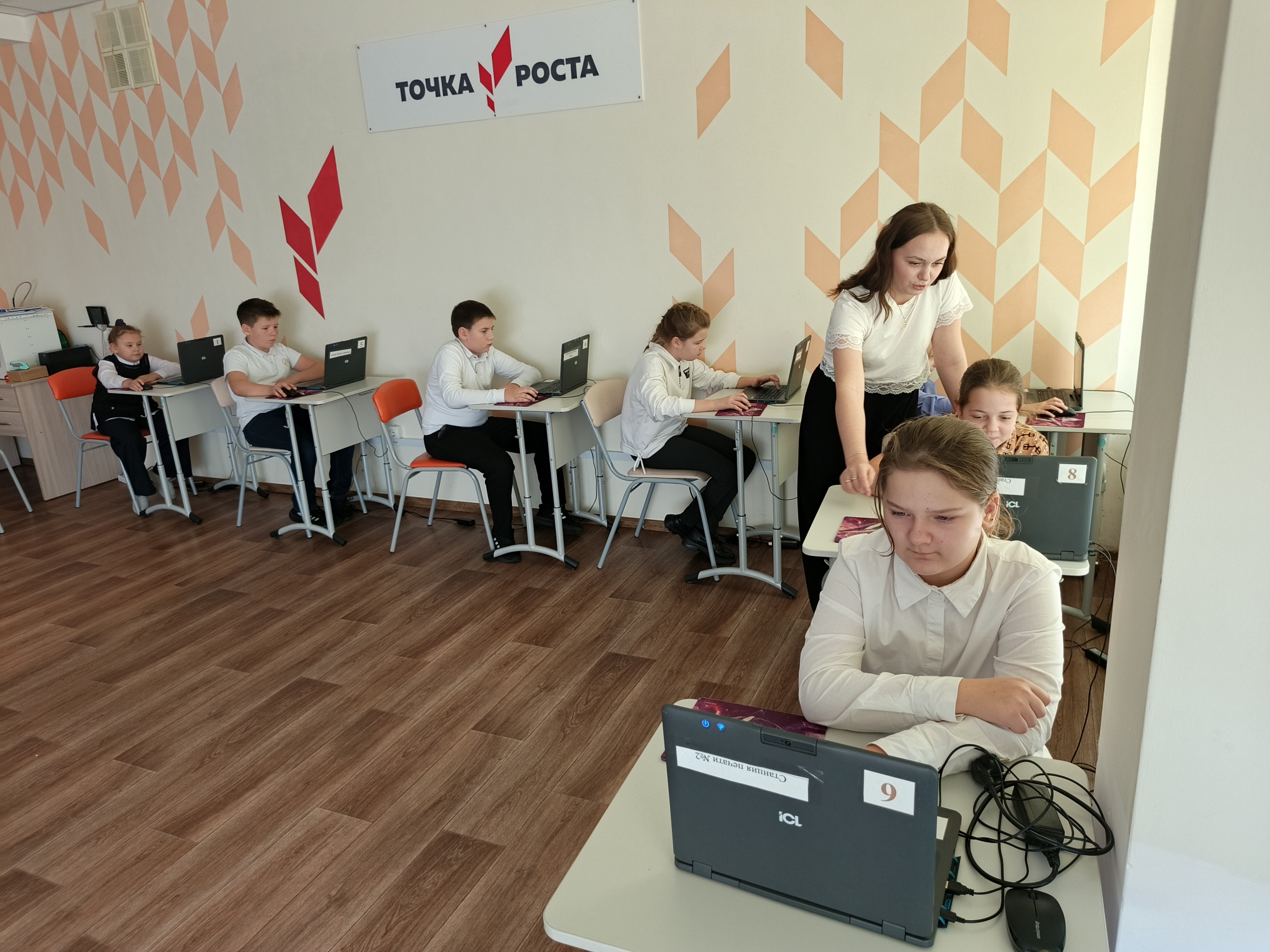 Юный инспектор по безопасности на структуре ОАО &amp;quot;РЖД &amp;quot;.