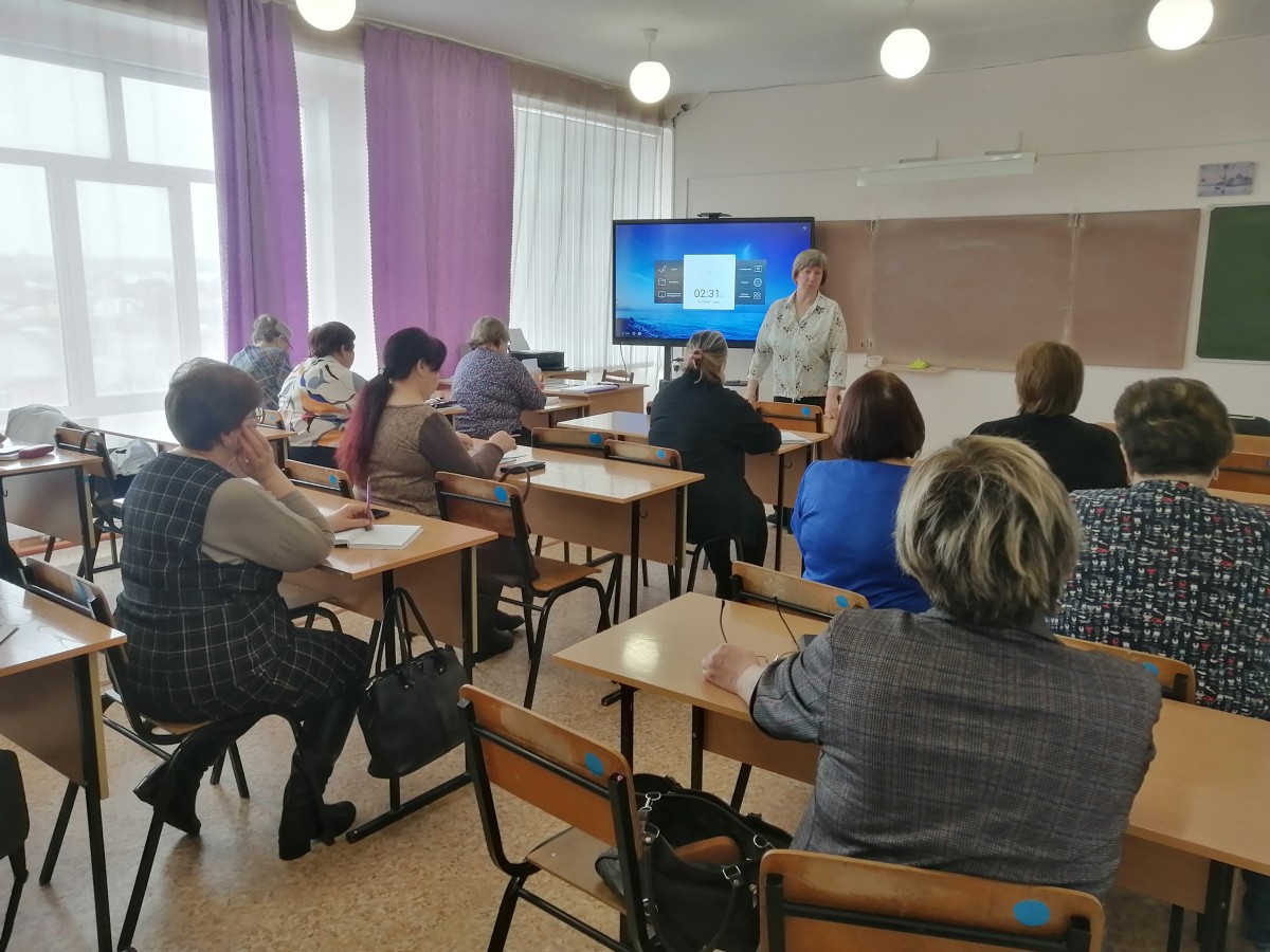 Заседание муниципальной ассоциации учителей русского языка и литературы.