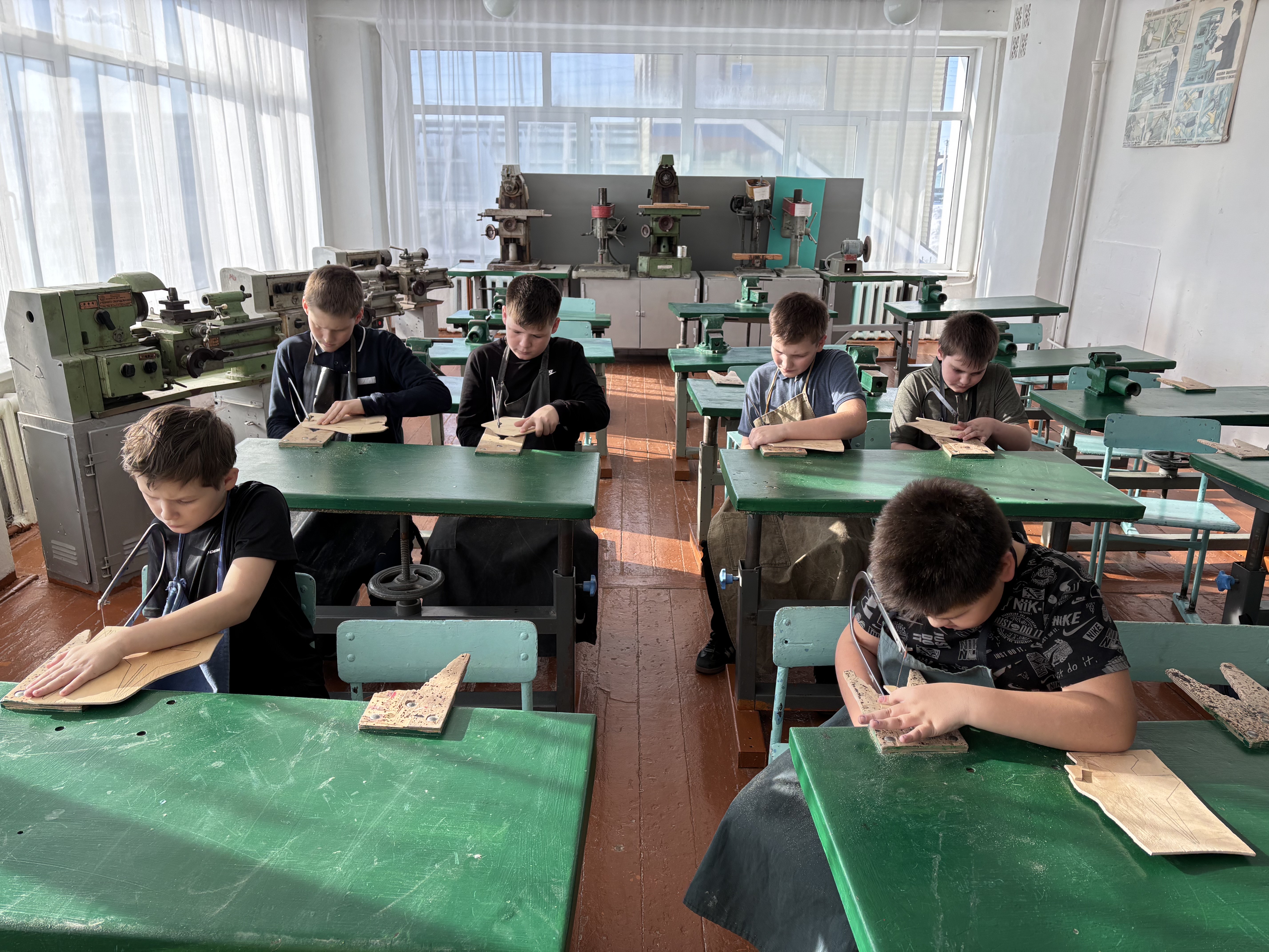 К Дню защитника Отечества.